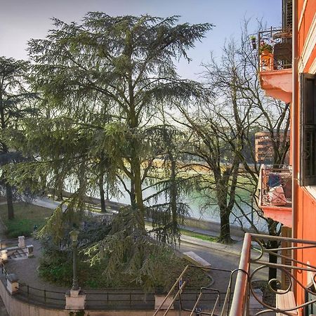 River Balcony Apartment Verona Exterior photo