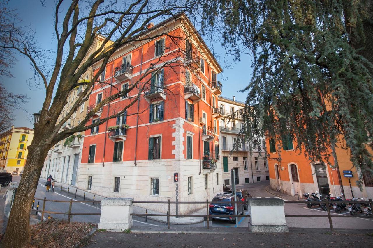 River Balcony Apartment Verona Exterior photo