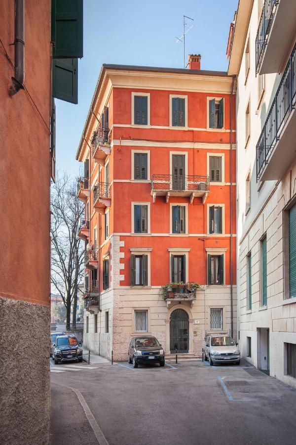 River Balcony Apartment Verona Exterior photo